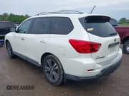 ✅ 2017 Nissan Pathfinder Platinum • VIN: 5N1DR2MN4HC641683 • Лот: 42134044. Опубликован ранее на IAAI с пробегом 146 882 миль. Бесплатный доступ к архиву аукционных продаж из США и подробный отчёт об истории автомобиля на DreamBid. Изображение 3.