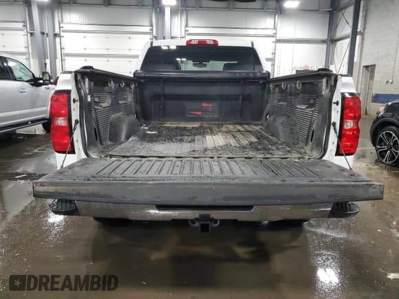 ✅ 2019 Chevrolet Silverado 1500 LT • VIN: 2GCVKPEC6K1144767 • Lot: 91734045. Wystawiony na Copart z przebiegiem 87 725 mil. Bezpłatny archiwum sprzedaży aukcyjnych z USA i szczegółowy raport historii pojazdu na DreamBid. Zdjęcie 6.