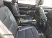 ✅ 2020 Kia Telluride S • VIN: 5XYP6DHC6LG062133 • Lot: 84442565. Wystawiony na Copart z przebiegiem 127 133 mil. Bezpłatny archiwum sprzedaży aukcyjnych z USA i szczegółowy raport historii pojazdu na DreamBid. Zdjęcie 10.