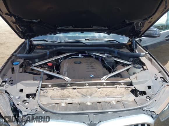 ✅ 2024 BMW X5 sDrive40i • VIN: 5UX13EU02R9V48267 • Lot: 43087209. Listed on IAAI with 13,806 mi. Free auction sales archive from the USA and detailed vehicle history report at DreamBid. Image 10.