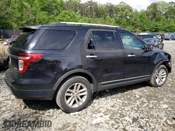 ✅ 2013 Ford Explorer XLT • VIN: 1FM5K7D91DGA53185 • Lot: 55802305. Wystawiony na Copart z przebiegiem 216 210 mil. Bezpłatny archiwum sprzedaży aukcyjnych z USA i szczegółowy raport historii pojazdu na DreamBid. Zdjęcie 3.