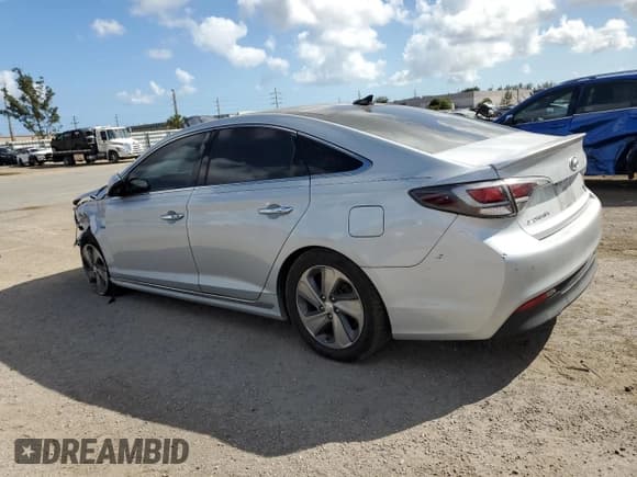 ✅ 2017 Hyundai Sonata Limited • VIN: KMHE34L38HA067845 • Lot: 38892253. Listed on Copart with 87,285 mi. Free auction sales archive from the USA and detailed vehicle history report at DreamBid. Image 2.