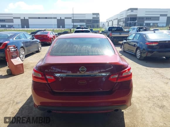 ✅ 2016 Nissan Altima S • VIN: 1N4AL3AP6GN320032 • Лот: 43340087. Опубликован ранее на IAAI с пробегом 52 760 миль. Бесплатный доступ к архиву аукционных продаж из США и подробный отчёт об истории автомобиля на DreamBid. Изображение 16.