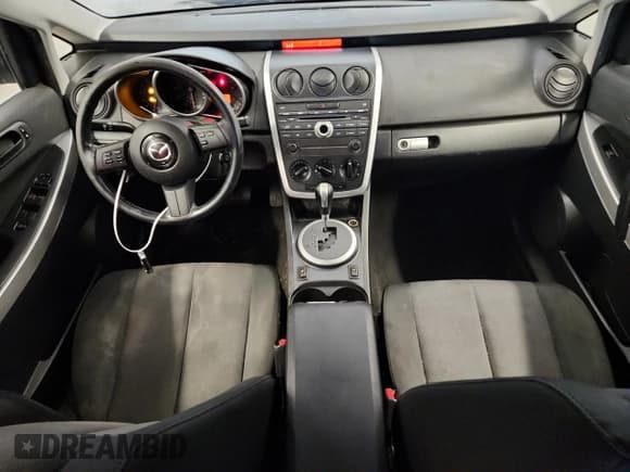 ✅ 2009 Mazda CX-7 Sport • VIN: JM3ER293790237898 • Лот: 90686495. Опубликован ранее на Copart с пробегом 188 058 миль. Бесплатный доступ к архиву аукционных продаж из США и подробный отчёт об истории автомобиля на DreamBid. Изображение 8.