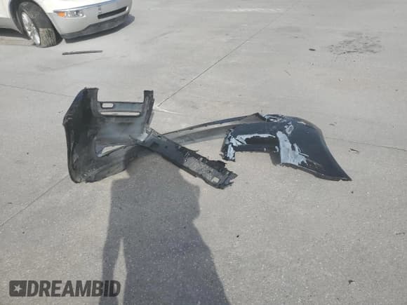 ✅ 2012 Rolls-Royce Ghost • VIN: SCA664L51CUX65522 • Lot: 64752134. Wystawiony na Copart z przebiegiem Nie podano. Bezpłatny archiwum sprzedaży aukcyjnych z USA i szczegółowy raport historii pojazdu na DreamBid. Zdjęcie 14.