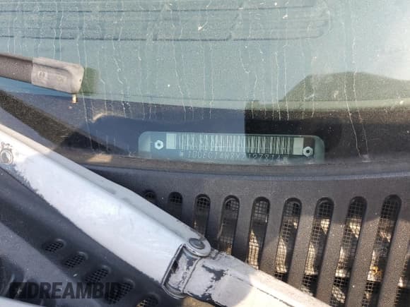 ✅ 1999 Chevrolet Silverado 1500 • VIN: 1GCEC14W8XZ127814 • Лот: 62000495. Опубликован ранее на Copart с пробегом 320 913 миль. Бесплатный доступ к архиву аукционных продаж из США и подробный отчёт об истории автомобиля на DreamBid. Изображение 12.