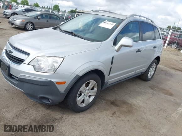 ✅ 2014 Chevrolet Captiva Sport LS • VIN: 3GNAL2EK3ES648179 • Lot: 42261739. Wystawiony na IAAI z przebiegiem 88 201 mil. Bezpłatny archiwum sprzedaży aukcyjnych z USA i szczegółowy raport historii pojazdu na DreamBid. Zdjęcie 2.