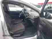 2020 Chevrolet Sonic LT с VIN 1G1JD6SBXL4108917, выставлен на аукционе IAAI как лот 43197184 с пробегом 77 666 миль миль и . История ставок и продаж доступна на DreamBid. Изображение 5.