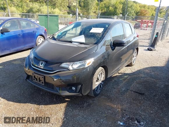✅ 2017 Honda Fit EX • VIN: JHMGK5H70HS001932 • Lot: 43247437. Listed on IAAI with 55,963 mi. Free auction sales archive from the USA and detailed vehicle history report at DreamBid. Image 2.