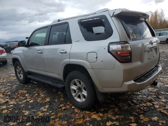 ✅ 2017 Toyota 4Runner SR5 • VIN: JTEBU5JR0H5449891 • Lot: 91933085. Wystawiony na Copart z przebiegiem 115 426 mil. Bezpłatny archiwum sprzedaży aukcyjnych z USA i szczegółowy raport historii pojazdu na DreamBid. Zdjęcie 2.