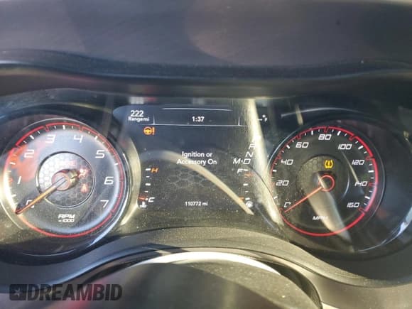 ✅ 2020 Dodge Charger R/T • VIN: 2C3CDXCTXLH255372 • Lot: 90879045. Wystawiony na Copart z przebiegiem 110 772 mil. Bezpłatny archiwum sprzedaży aukcyjnych z USA i szczegółowy raport historii pojazdu na DreamBid. Zdjęcie 9.