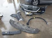 ✅ 2019 Audi e-tron Prestige • VIN: WA1VAAGE4KB006007 • Lot: 43886443. Wystawiony na IAAI z przebiegiem 40 764 mil. Bezpłatny archiwum sprzedaży aukcyjnych z USA i szczegółowy raport historii pojazdu na DreamBid. Zdjęcie 12.