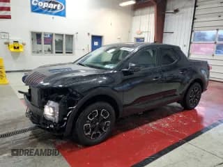 ✅ 2023 Hyundai Santa Cruz SEL • VIN: 5NTJBDAE5PH068826 • Лот: 89823385. Опубликован ранее на Copart с пробегом 29 171 миль. Бесплатный доступ к архиву аукционных продаж из США и подробный отчёт об истории автомобиля на DreamBid. Изображение 1.