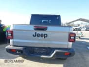 ✅ 2020 Jeep Gladiator Sport S • VIN: 1C6HJTAG5LL176470 • Лот: 41781822. Опубликован ранее на IAAI с пробегом 80 890 миль. Бесплатный доступ к архиву аукционных продаж из США и подробный отчёт об истории автомобиля на DreamBid. Изображение 16.