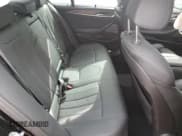 ✅ 2023 BMW 5 Series 530i xDrive • VIN: WBA13BJ01PCM53684 • Lot: 86590855. Wystawiony na Copart z przebiegiem 20 468 mil. Bezpłatny archiwum sprzedaży aukcyjnych z USA i szczegółowy raport historii pojazdu na DreamBid. Zdjęcie 10.