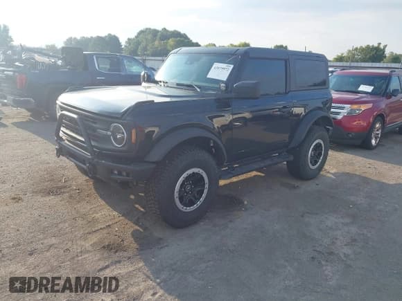 ✅ 2022 Ford Bronco • VIN: 1FMDE5CH0NLB67106 • Lot: 43079972. Listed on IAAI with 18,598 mi. Free auction sales archive from the USA and detailed vehicle history report at DreamBid. Image 17.