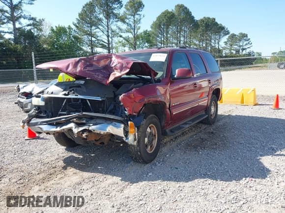 ✅ 2002 Chevrolet Tahoe LT • VIN: 1GNEC13Z62J274157 • Lot: 42055825. Listed on IAAI with 244,250 mi. Free auction sales archive from the USA and detailed vehicle history report at DreamBid. Image 2.