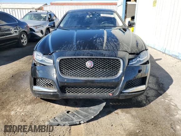 ✅ 2017 Jaguar XF 35t Premium • VIN: SAJBD4BV2HCY46381 • Lot: 50384745. Listed on Copart with 84,040 mi. Free auction sales archive from the USA and detailed vehicle history report at DreamBid. Image 5.