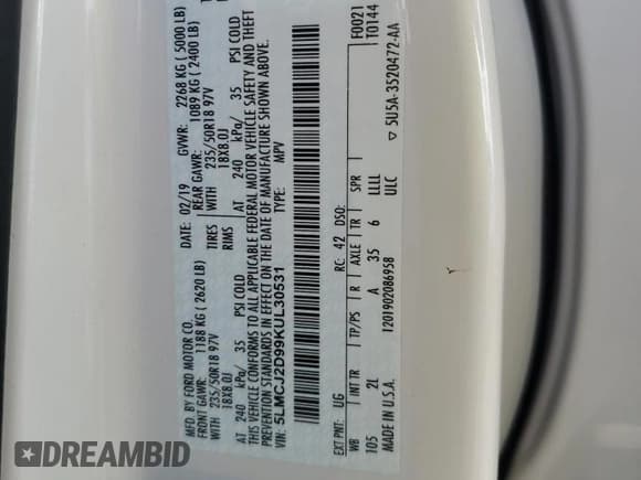 ✅ 2019 Lincoln MKC Select • VIN: 5LMCJ2D99KUL30531 • Lot: 67482595. Listed on Copart with 90,814 mi. Free auction sales archive from the USA and detailed vehicle history report at DreamBid. Image 14.