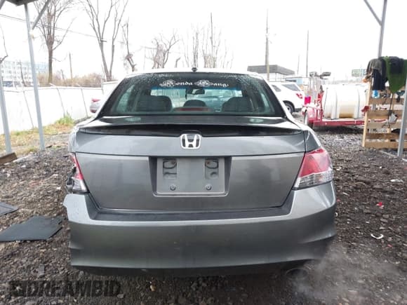 ✅ 2009 Honda Accord EX-L • VIN: 1HGCP26829A136396 • Lot: 43766182. Wystawiony na IAAI z przebiegiem 157 094 mil. Bezpłatny archiwum sprzedaży aukcyjnych z USA i szczegółowy raport historii pojazdu na DreamBid. Zdjęcie 16.