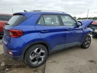 ✅ 2022 Hyundai Venue SEL • VIN: KMHRC8A39NU132644 • Lot: 72681324. Wystawiony na Copart z przebiegiem 23 719 mil. Bezpłatny archiwum sprzedaży aukcyjnych z USA i szczegółowy raport historii pojazdu na DreamBid. Zdjęcie 3.