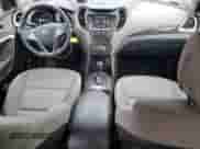 2017 Hyundai Santa Fe SE с VIN KM8SM4HF4HU233666, выставлен на аукционе Copart как лот 90401905 с пробегом 146 881 миль миль и Списание • Salvage title. История ставок и продаж доступна на DreamBid. Изображение 8.