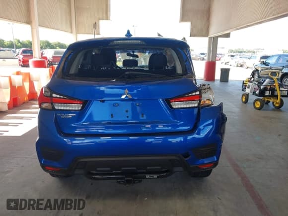 ✅ 2020 Mitsubishi Outlander ES • VIN: JA4AP3AU8LU029885 • Lot: 42730315. Listed on IAAI with 33,216 mi. Free auction sales archive from the USA and detailed vehicle history report at DreamBid. Image 16.