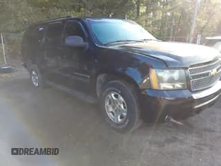 ✅ 2007 Chevrolet Suburban LT • VIN: 3GNFK16307G101922 • Lot: 43320570. Listed on IAAI with 172,591 mi. Free auction sales archive from the USA and detailed vehicle history report at DreamBid. Image 1.