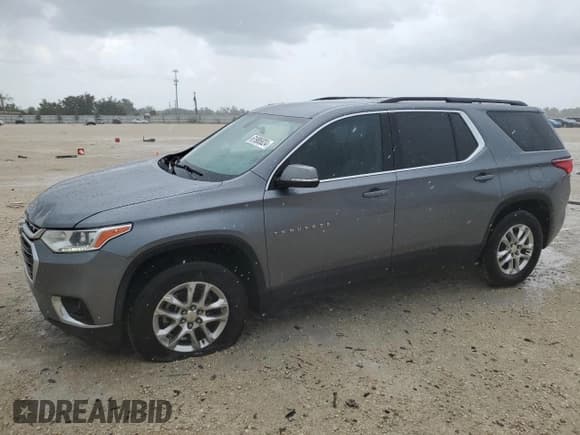 ✅ 2019 Chevrolet Traverse LT Cloth • VIN: 1GNERGKW3KJ307799 • Lot: 61985824. Wystawiony na Copart z przebiegiem 142 882 mil. Bezpłatny archiwum sprzedaży aukcyjnych z USA i szczegółowy raport historii pojazdu na DreamBid. Zdjęcie 1.