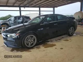 ✅ 2021 Mercedes-Benz CLA 250 • VIN: W1K5J4HBXMN189948 • Лот: 68160985. Опубликован ранее на Copart с пробегом 36 856 миль. Бесплатный доступ к архиву аукционных продаж из США и подробный отчёт об истории автомобиля на DreamBid. Изображение 1.