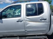 ✅ 2011 Nissan Frontier Pro-4X • VIN: 1N6AD0EV0BC408218 • Lot: 42187823. Listed on IAAI with 165,995 mi. Free auction sales archive from the USA and detailed vehicle history report at DreamBid. Image 14.