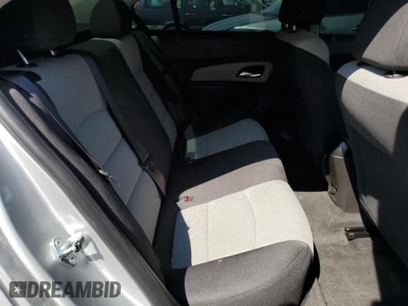 ✅ 2016 Chevrolet Cruze LS • VIN: 1G1PB5SH3G7177791 • Lot: 65584853. Listed on Copart with 95,982 mi. Free auction sales archive from the USA and detailed vehicle history report at DreamBid. Image 10.