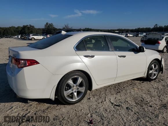✅ 2013 Acura TSX • VIN: JH4CU2F41DC005525 • Lot: 82437095. Listed on Copart with 108,405 mi. Free auction sales archive from the USA and detailed vehicle history report at DreamBid. Image 3.