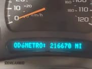 ✅ 2004 Chevrolet Suburban Z71 • VIN: 3GNFK16Z94G148074 • Лот: 41342796. Опубликован ранее на IAAI с пробегом 216 670 миль. Бесплатный доступ к архиву аукционных продаж из США и подробный отчёт об истории автомобиля на DreamBid. Изображение 7.