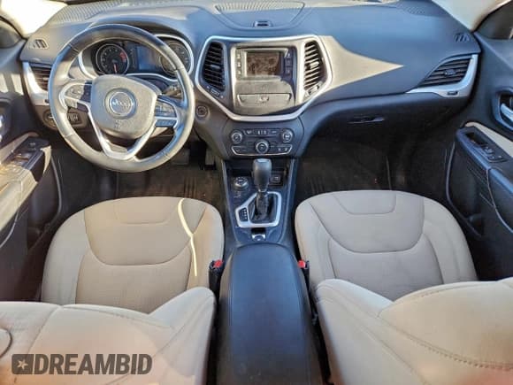 ✅ 2016 Jeep Cherokee Latitude • VIN: 1C4PJMCS8GW278782 • Лот: 94311375. Опубликован ранее на Copart с пробегом 103 492 миль. Бесплатный доступ к архиву аукционных продаж из США и подробный отчёт об истории автомобиля на DreamBid. Изображение 8.