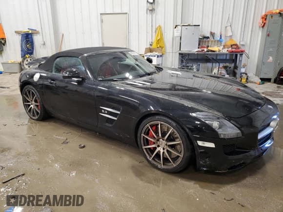 ✅ 2012 Mercedes-Benz SLS AMG • VIN: WDDRK7HA7CA006888 • Lot: 43201915. Listed on Copart with 25,610 mi. Free auction sales archive from the USA and detailed vehicle history report at DreamBid. Image 4.