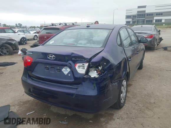 ✅ 2008 Hyundai Elantra GLS • VIN: KMHDU46D68U388164 • Lot: 43518293. Listed on IAAI with 214,799 mi. Free auction sales archive from the USA and detailed vehicle history report at DreamBid. Image 4.