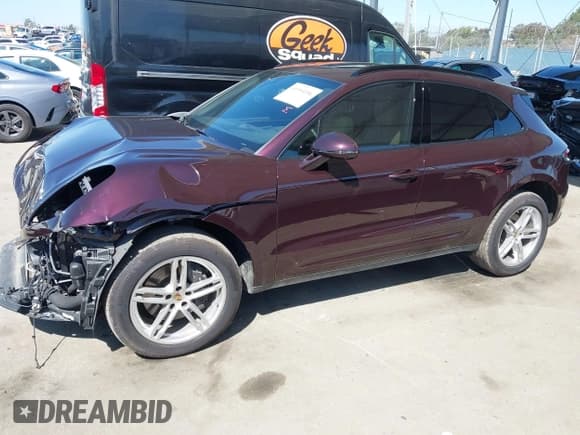 ✅ 2024 Porsche Macan • VIN: WP1AA2A55RLB10527 • Lot: 41994396. Listed on IAAI with 6,779 mi. Free auction sales archive from the USA and detailed vehicle history report at DreamBid. Image 15.