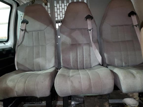 ✅ 2013 Chevrolet Express Cargo • VIN: 1GCWGGCAXD1179585 • Lot: 55128455. Listed on Copart with 214,253 mi. Free auction sales archive from the USA and detailed vehicle history report at DreamBid. Image 10.