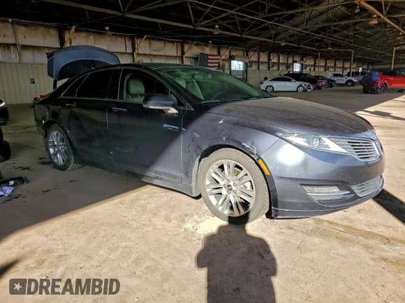 ✅ 2013 Lincoln MKZ Hybrid • VIN: 3LN6L2LU3DR820103 • Lot: 94521365. Wystawiony na Copart z przebiegiem 165 373 mil. Bezpłatny archiwum sprzedaży aukcyjnych z USA i szczegółowy raport historii pojazdu na DreamBid. Zdjęcie 4.