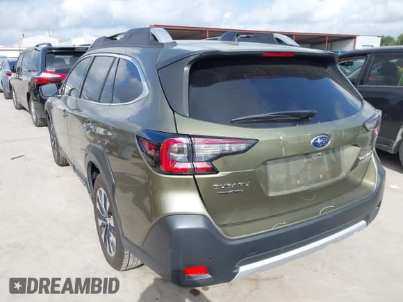 ✅ 2024 Subaru Outback Touring XT • VIN: 4S4BTGPD8R3100257 • Lot: 42701612. Listed on IAAI with 15,822 mi. Free auction sales archive from the USA and detailed vehicle history report at DreamBid. Image 3.