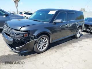 ✅ 2019 Ford Flex Limited • VIN: 2FMGK5D80KBA22535 • Lot: 43312154. Wystawiony na IAAI z przebiegiem 88 669 mil. Bezpłatny archiwum sprzedaży aukcyjnych z USA i szczegółowy raport historii pojazdu na DreamBid. Zdjęcie 2.