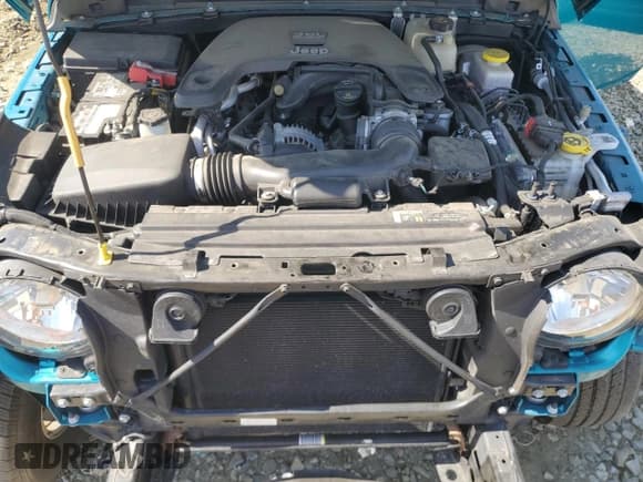 ✅ 2020 Jeep Wrangler Unlimited Sport • VIN: 1C4HJXDG4LW194078 • Лот: 54304555. Опубликован ранее на Copart с пробегом 42 578 миль. Бесплатный доступ к архиву аукционных продаж из США и подробный отчёт об истории автомобиля на DreamBid. Изображение 12.