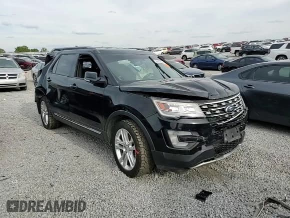 ✅ 2017 Ford Explorer XLT • VIN: 1FM5K8D8XHGD24473 • Lot: 53803405. Listed on Copart with Not provided. Free auction sales archive from the USA and detailed vehicle history report at DreamBid. Image 13.