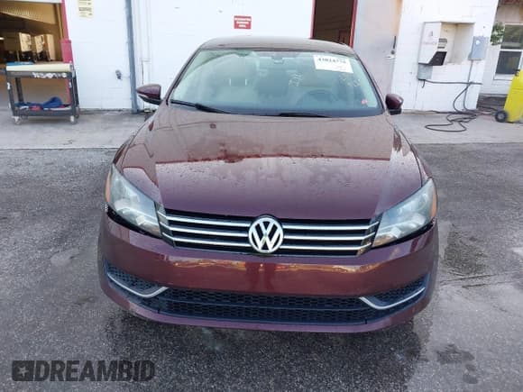 ✅ 2012 Volkswagen Passat SE • VIN: 1VWBH7A39CC048180 • Lot: 43024775. Listed on IAAI with 186,218 mi. Free auction sales archive from the USA and detailed vehicle history report at DreamBid. Image 6.