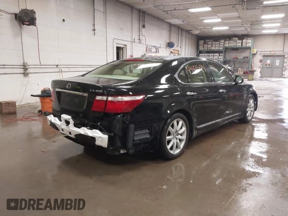 ✅ 2007 Lexus LS 460 • VIN: JTHBL46F775041224 • Lot: 43425024. Listed on IAAI with 143,019 mi. Free auction sales archive from the USA and detailed vehicle history report at DreamBid. Image 4.