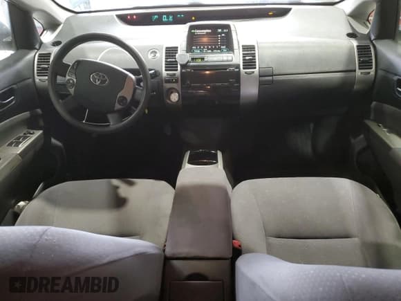 ✅ 2006 Toyota Prius • VIN: JTDKB20U867067043 • Лот: 66025085. Опубликован ранее на Copart с пробегом 163 248 миль. Бесплатный доступ к архиву аукционных продаж из США и подробный отчёт об истории автомобиля на DreamBid. Изображение 8.