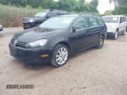 ✅ 2014 Volkswagen Jetta TDI w/Sunroof & Nav • VIN: 3VWPL7AJ4EM604111 • Lot: 42525887. Listed on IAAI with 183,359 mi. Free auction sales archive from the USA and detailed vehicle history report at DreamBid. Image 2.