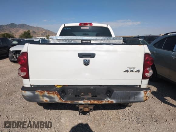 ✅ 2009 Dodge 2500 SLT • VIN: 3D7KS28T69G534373 • Лот: 62144775. Опубликован ранее на Copart с пробегом 250 884 миль. Бесплатный доступ к архиву аукционных продаж из США и подробный отчёт об истории автомобиля на DreamBid. Изображение 6.