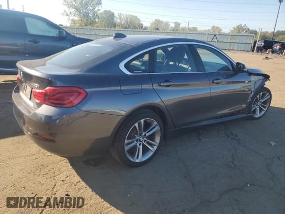 ✅ 2019 BMW 4 Series 430i xDrive • VIN: WBA4J3C52KBL10422 • Lot: 84773005. Listed on Copart with 84,320 mi. Free auction sales archive from the USA and detailed vehicle history report at DreamBid. Image 3.